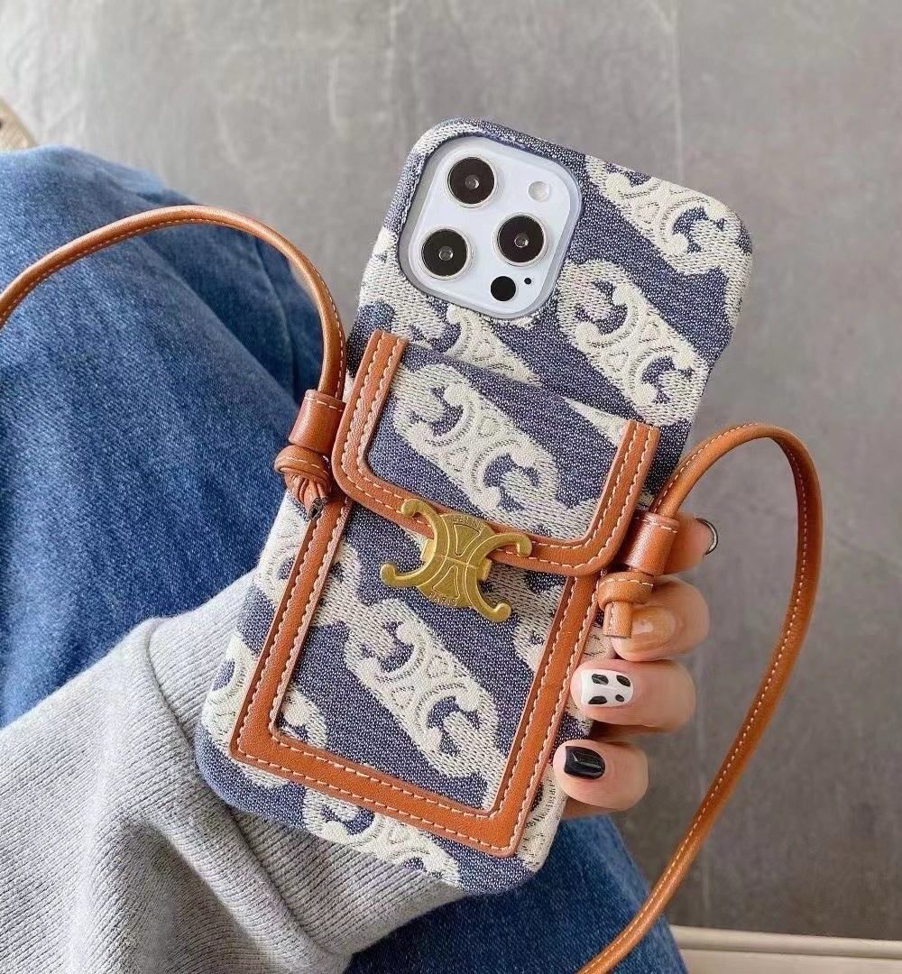 Coque C E L I N E Tendance Avec Lanière Cuir