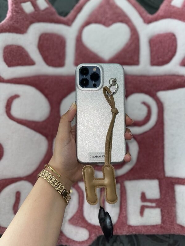 1- Coque H Tendance