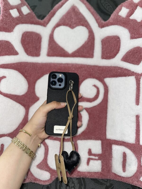 1- Coque H Tendance