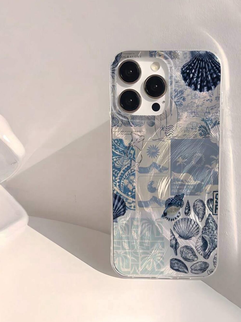 1- Coque unique au design inspiré de l’océan